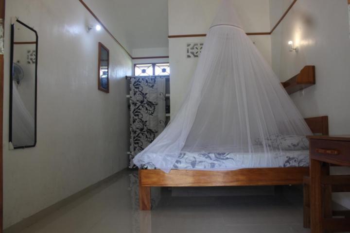 Eco Trekking Lodge, Bar & Jungle Tour'S Bukit Lawang Exterior foto